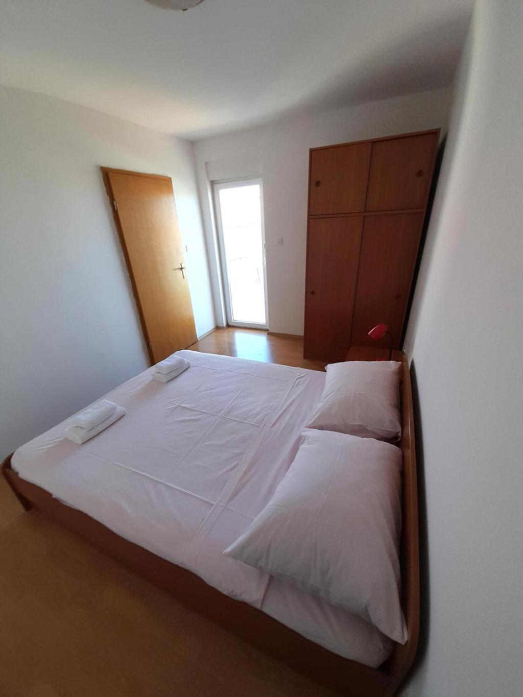 Apartments Nikolas 沃迪切 外观 照片
