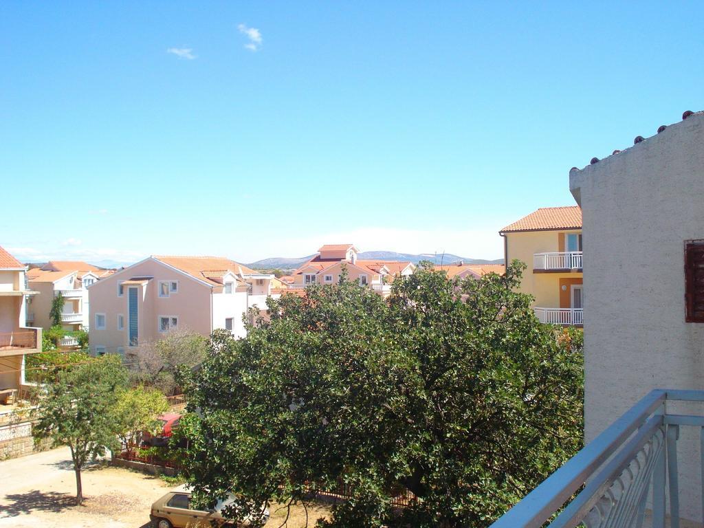 Apartments Nikolas 沃迪切 外观 照片